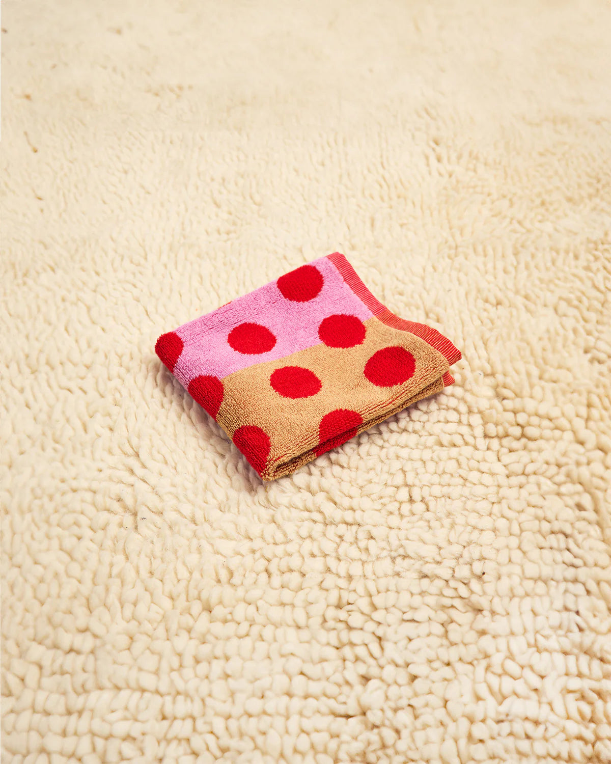 Red Dot Wash Cloth