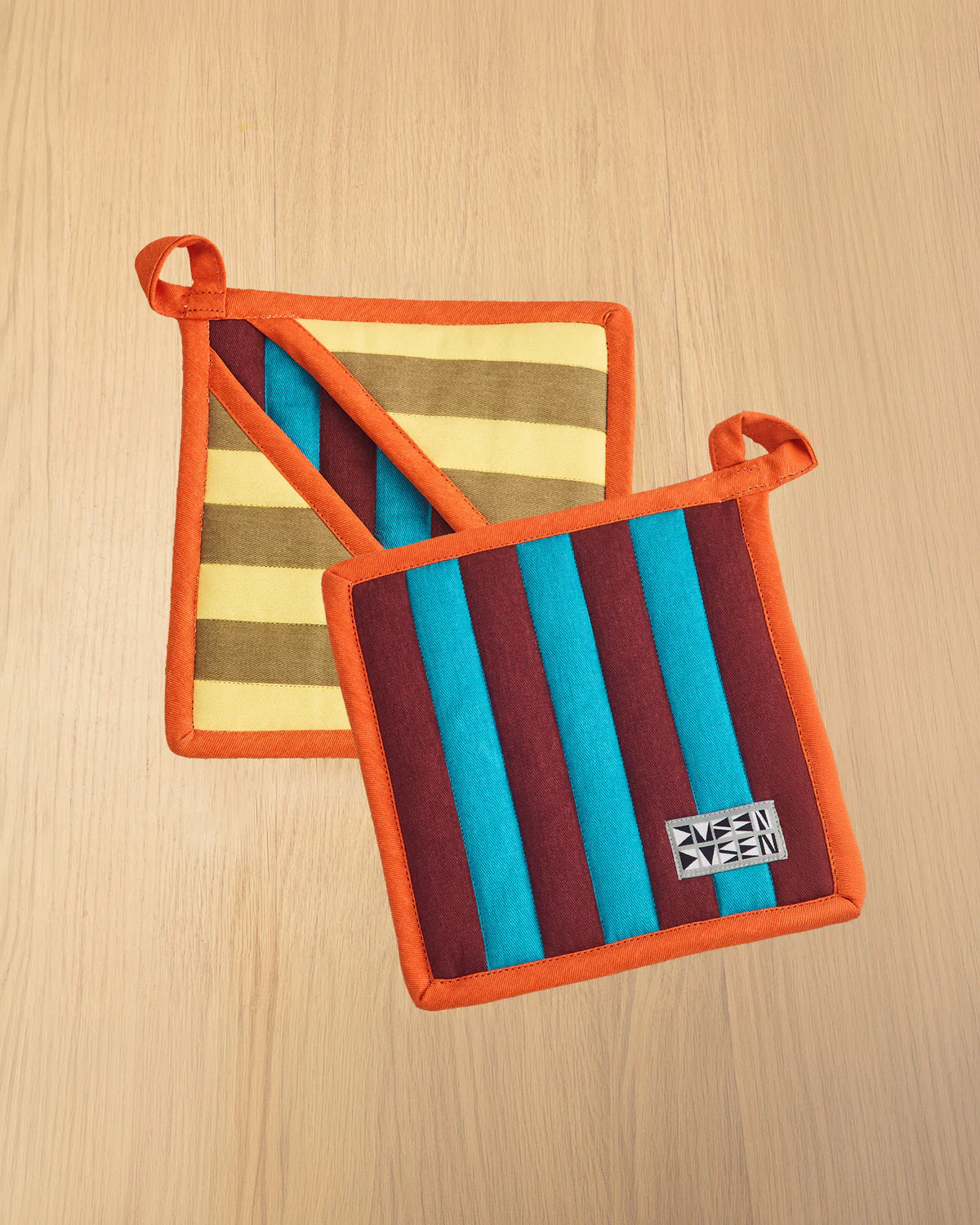 Stripe Pot Holder in Dragon Fly